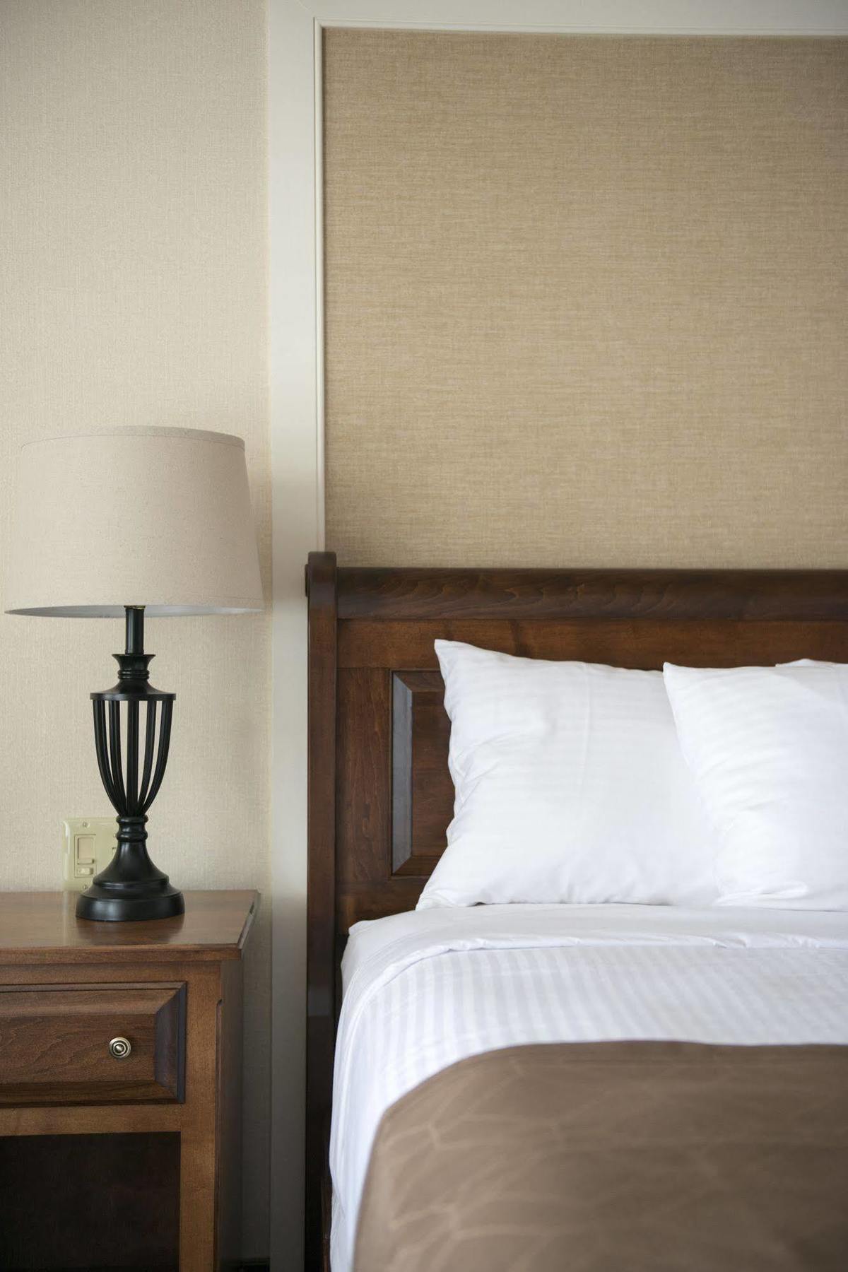 Bird-In-Hand Family Inn ภายนอก รูปภาพ